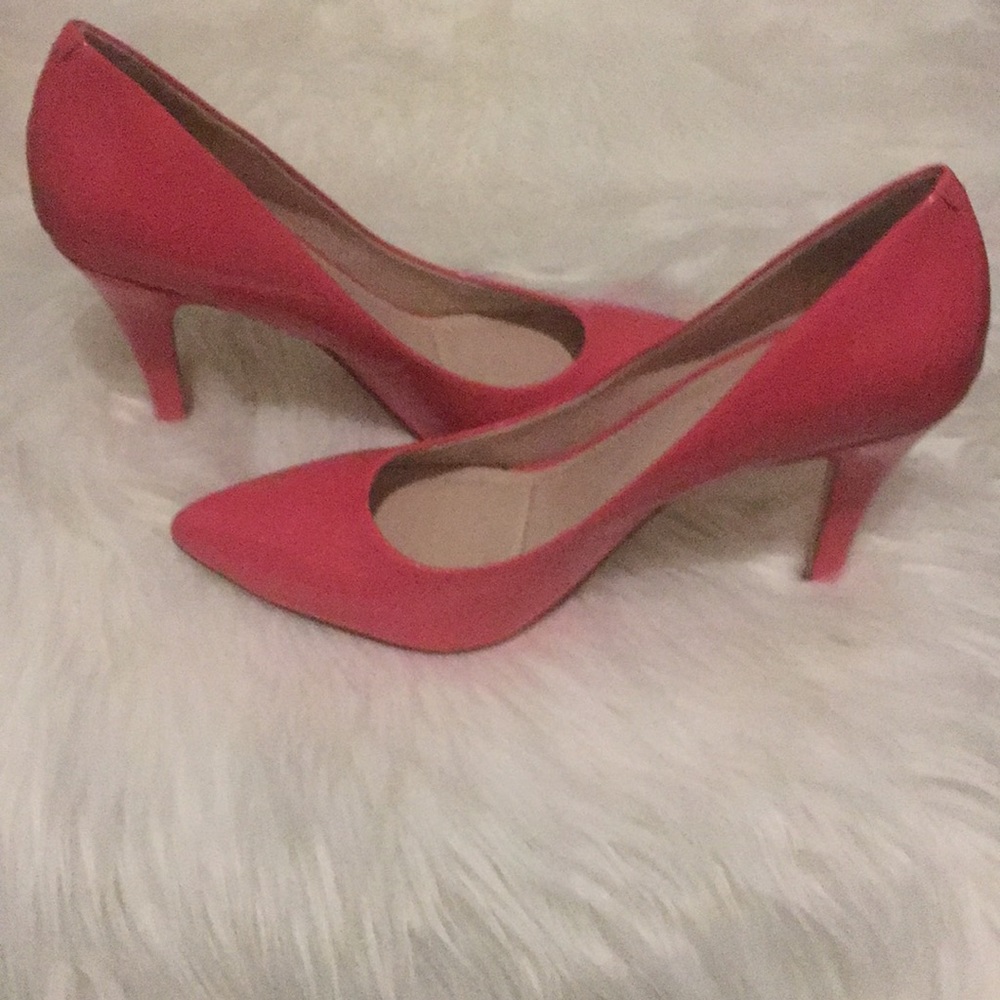 BCBGeneration Pointed Toe Heels